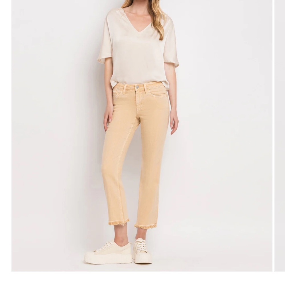 Tan Ankle Cropped Jeans with Relaxed Fit
